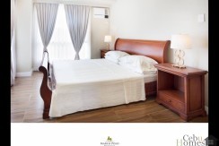 image-c9eef6be8952ad9a6caaf76a7c8421d13fb302982e744f92bd96616c8eadf28a-V