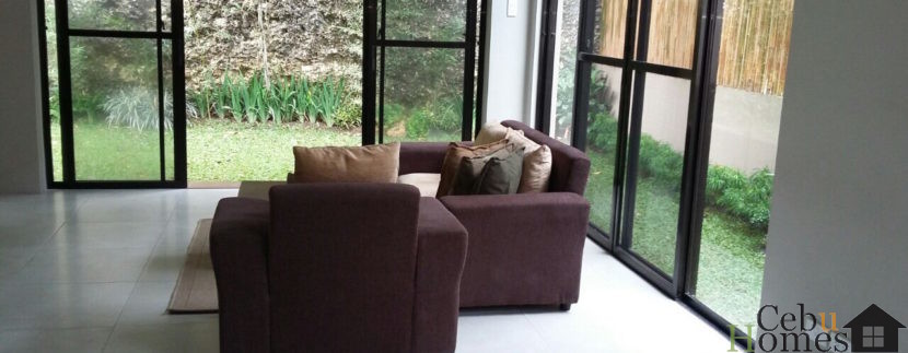 IMG-ca005cc8e3dc10293dd9d97280b4a4d5-V