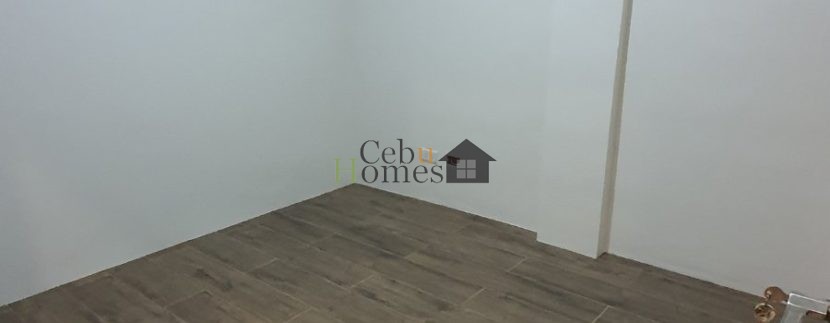 IMG-70618cb77a62d9ce0fc6513072846020-V