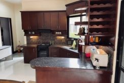 IMG-a41b90cec57779a3c95bd4db8246574d-V