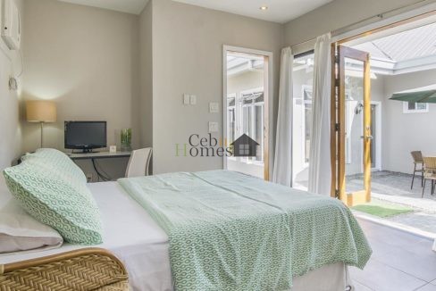 53022824_395903047642187_2913028291105390592_o