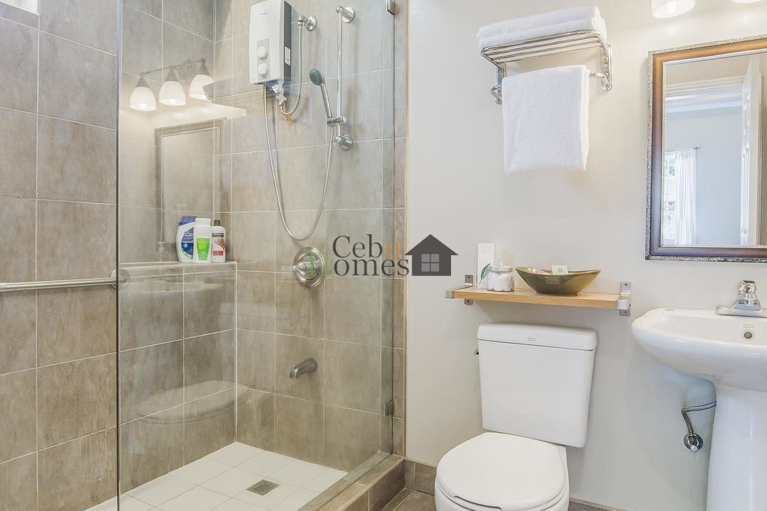 53204915_395902960975529_4171775504963076096_o