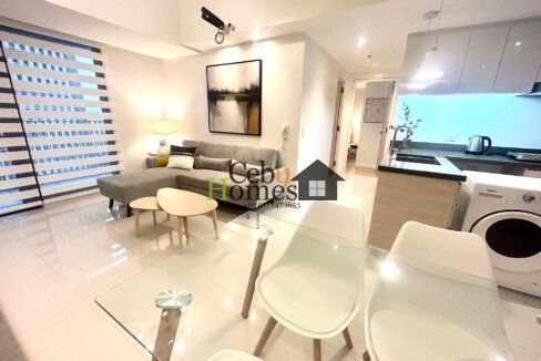 e085baf2d50a00e37207734c3d79438b 2